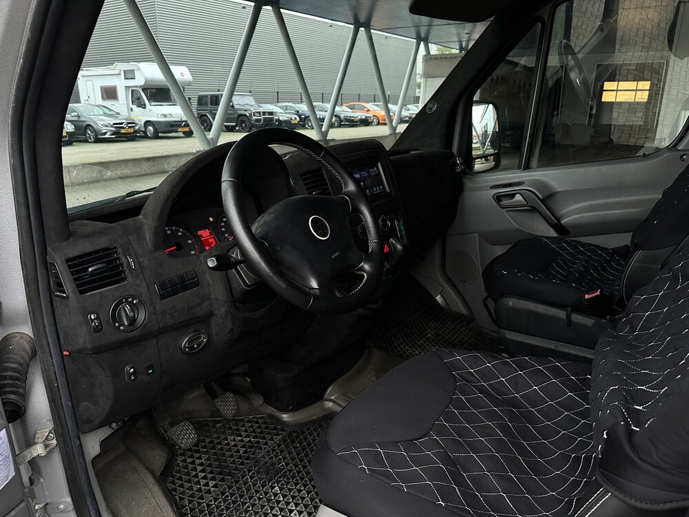 Volkswagen Crafter Camper Custom Camper 2.0 TDI 136PS 2008, R-483-JG -Youngtimer-