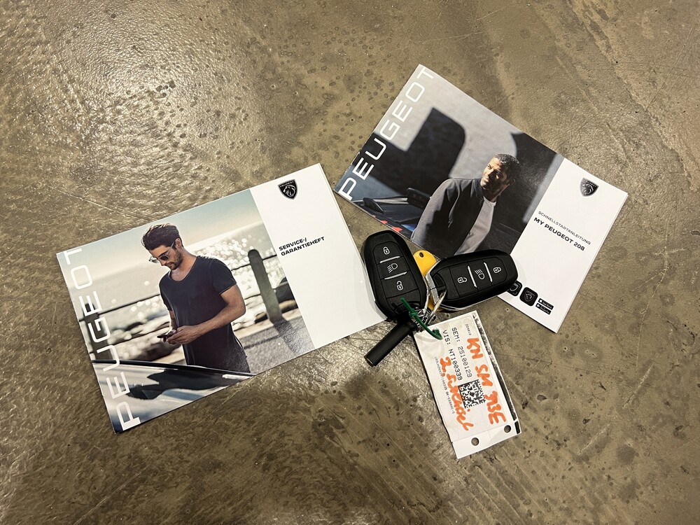 Peugeot e-208 EV GT Pack 50 kWh 136PS 2022, T-517-PX -Herstellergarantie-