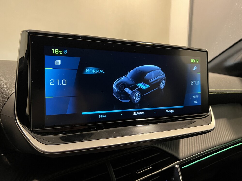 Peugeot e-208 EV GT Pack 50 kWh 136PS 2022, T-517-PX -Herstellergarantie-