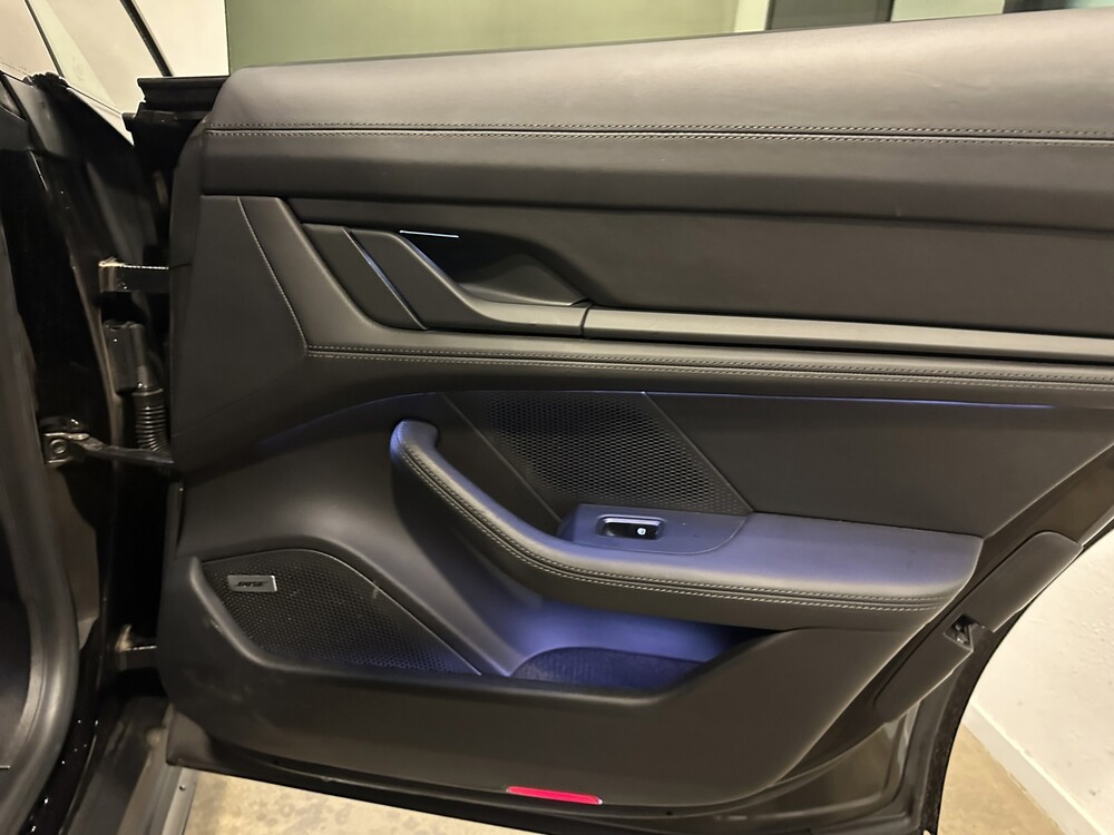 Porsche Taycan Cross Turismo 4 93kWh 381PS Sport-Chrono ORG-NL, L-175-SF