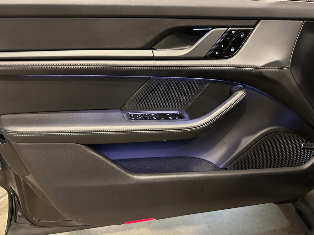 Porsche Taycan Cross Turismo 4 93kWh 381PS Sport-Chrono ORG-NL, L-175-SF