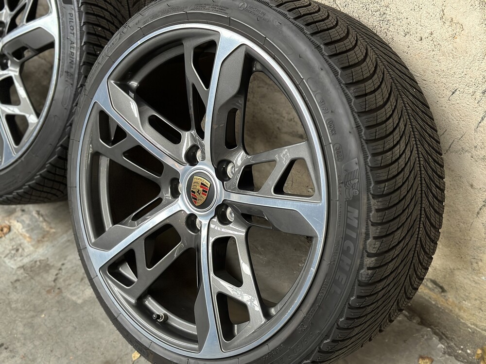 Porsche Taycan Cross Turismo 4 93kWh 381PS Sport-Chrono ORG-NL, L-175-SF