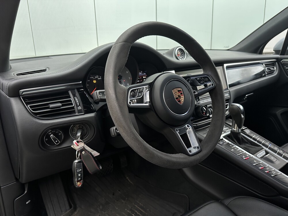 Porsche Macan S 3.0 V6 Sport-Chrono 354hp NEW-MODEL 2019, H-431-SR