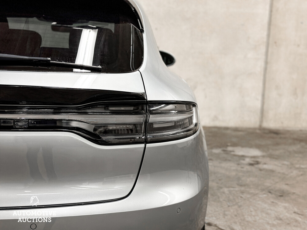 Porsche Macan S 3.0 V6 Sport-Chrono 354hp NEW-MODEL 2019, H-431-SR