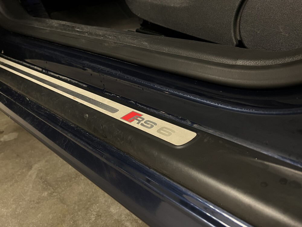 Audi RS6 Limousine 5.0 V10 Quattro 580PS 2010