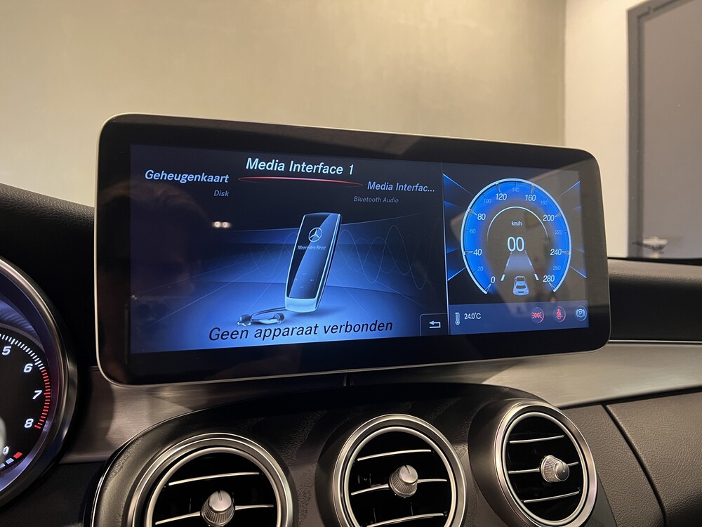 Mercedes-Benz C200 AMG Premium 184PS 2018, ZT-366-V