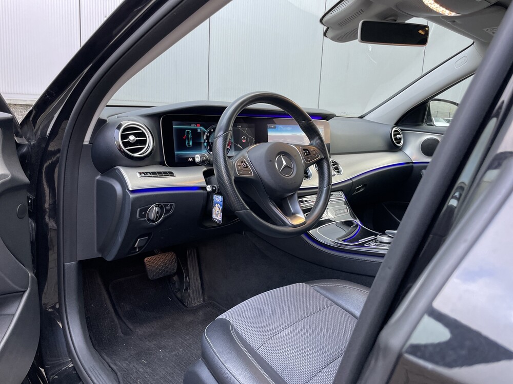 Mercedes-Benz E200 Premium Plus 184PS 2017 E-Klasse, R-862-JR