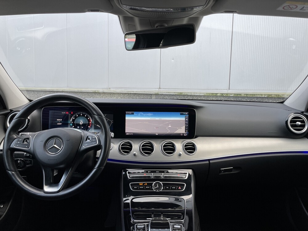 Mercedes-Benz E200 Premium Plus 184PS 2017 E-Klasse, R-862-JR