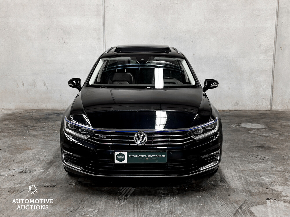 Volkswagen Passat Variant GTE 1.4 TSI Highline 218hp 2016, XG-966-V