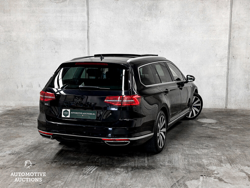 Volkswagen Passat Variant GTE 1.4 TSI Highline 218hp 2016, XG-966-V