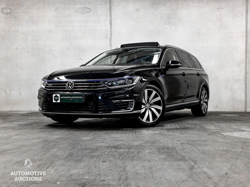 Volkswagen Passat Variant GTE 1.4 TSI Highline 218hp 2016, XG-966-V