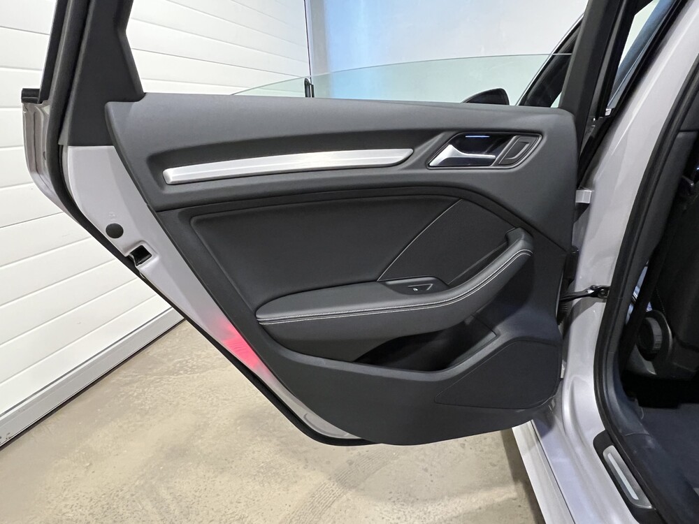 Audi A3 Limousine S-Line 1.4 TFSI 150PS 2014 -Orig. DE-, 6-XHD-73