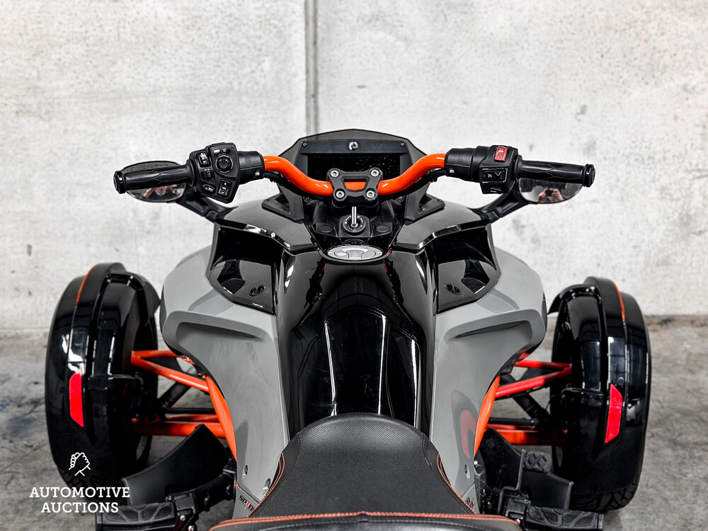 Can Am Spyder F3-S SM6 113hp Can-Am 2022 NEW-MODEL, R-163-XS