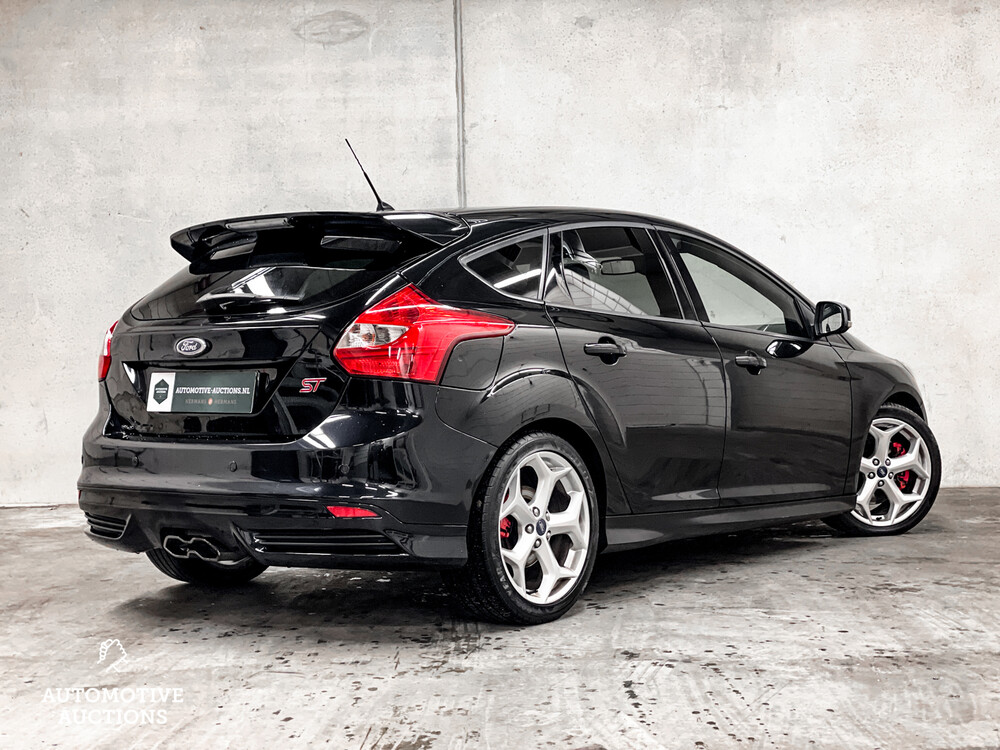 Ford Focus ST-3 2.0 EcoBoost 250PS 2014, K-925-DG