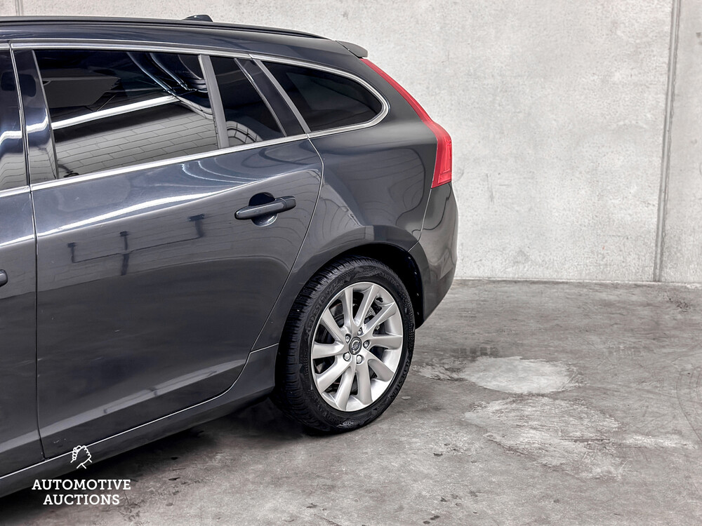 Volvo V60 2.0 D3 136hp 2015, ZN-778-S