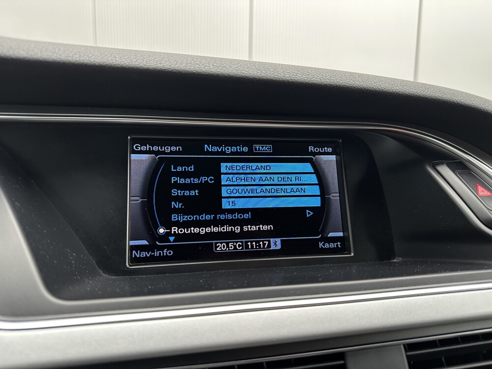 Audi A4 Avant 2.0 TDI Ultra Advance 136PS 2015 -orig. NL-, HL-711-X