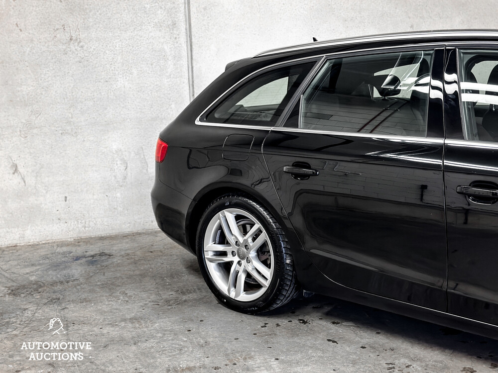 Audi A4 Avant 2.0 TDI Ultra Advance 136PS 2015 -orig. NL-, HL-711-X