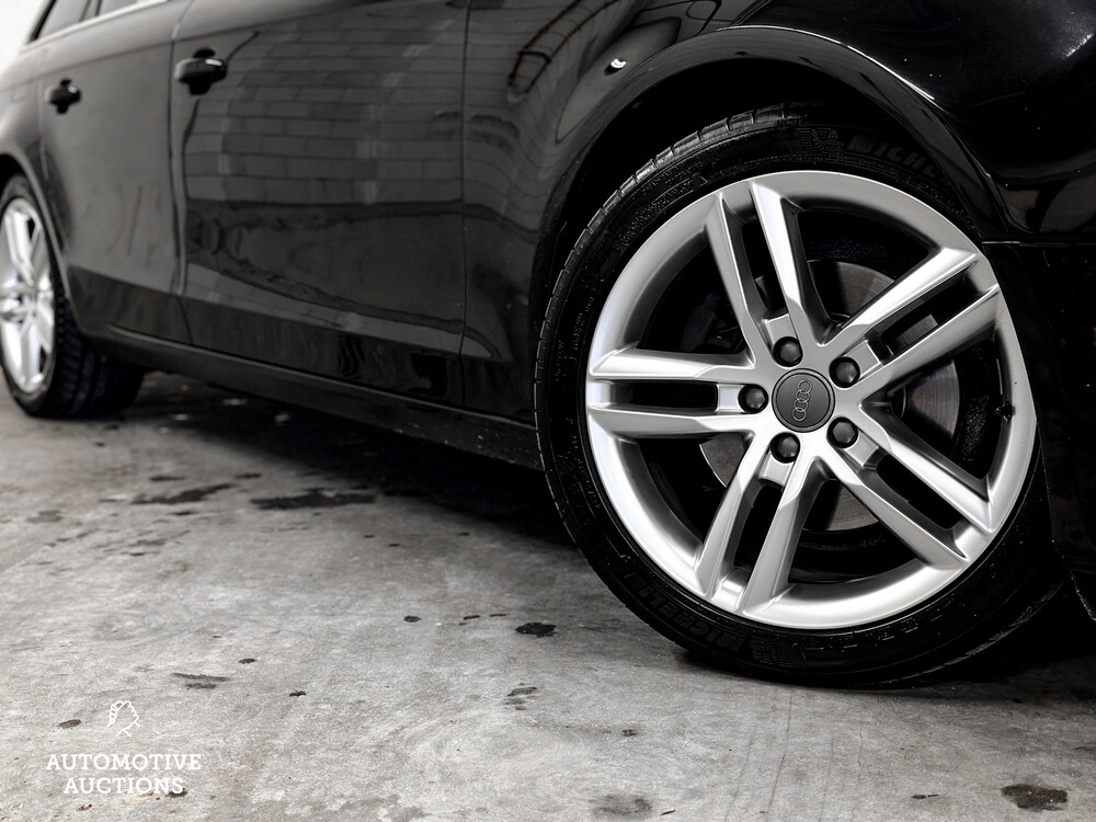 Audi A4 Avant 2.0 TDI Ultra Advance 136PS 2015 -orig. NL-, HL-711-X