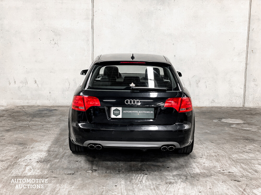 Audi S4 4.2 V8 Quattro Pro Line B7 344pk 2005 -Orig. NL-, 60-RZ-JH -YOUNGTIMER-