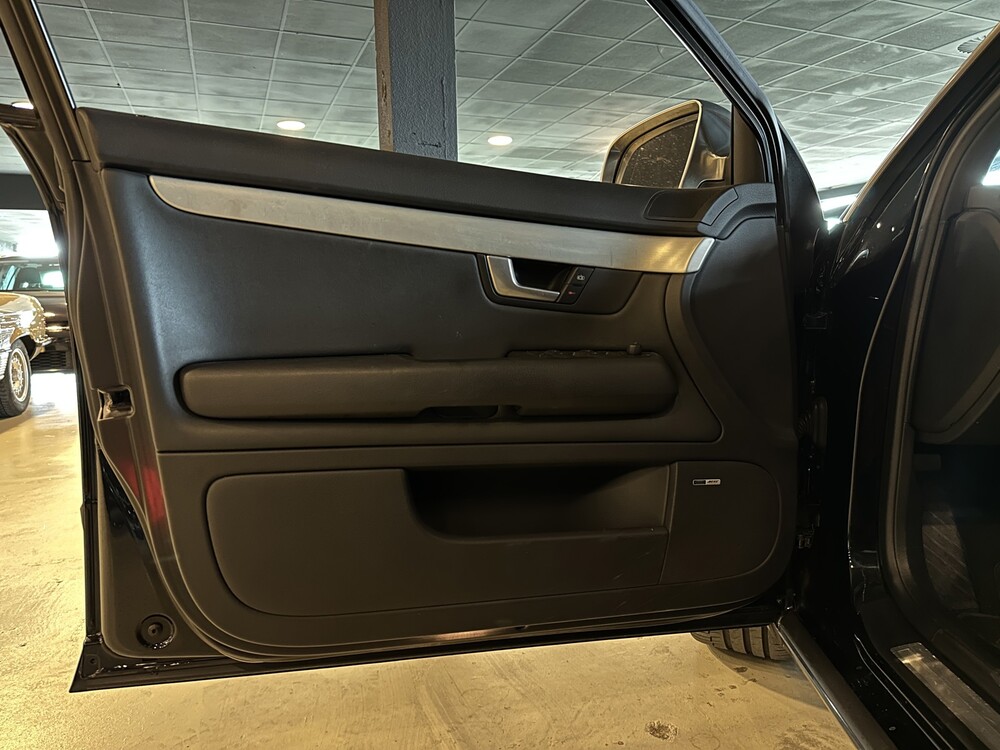 Audi S4 4.2 V8 Quattro Pro Line B7 344pk 2005 -Orig. NL-, 60-RZ-JH -YOUNGTIMER-