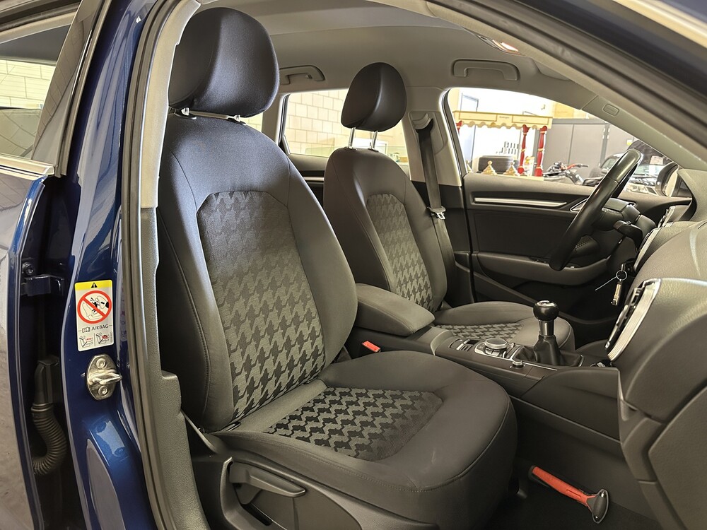 Audi A3 Sportback 1.6 TDI ultra Edition 110PS 2013 -Orig. DE-, 1-SRG-01