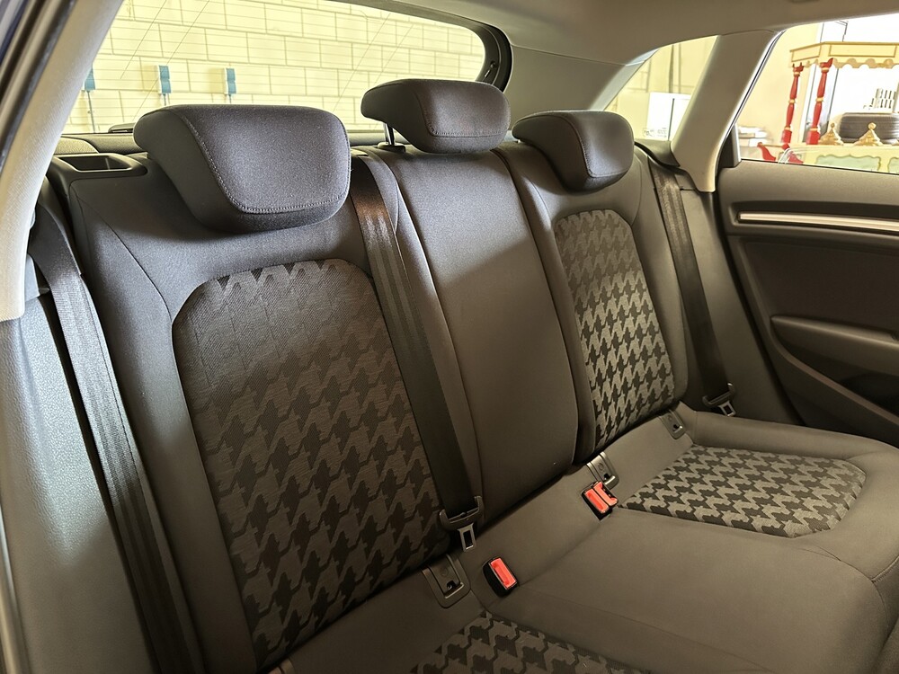 Audi A3 Sportback 1.6 TDI ultra Edition 110PS 2013 -Orig. DE-, 1-SRG-01