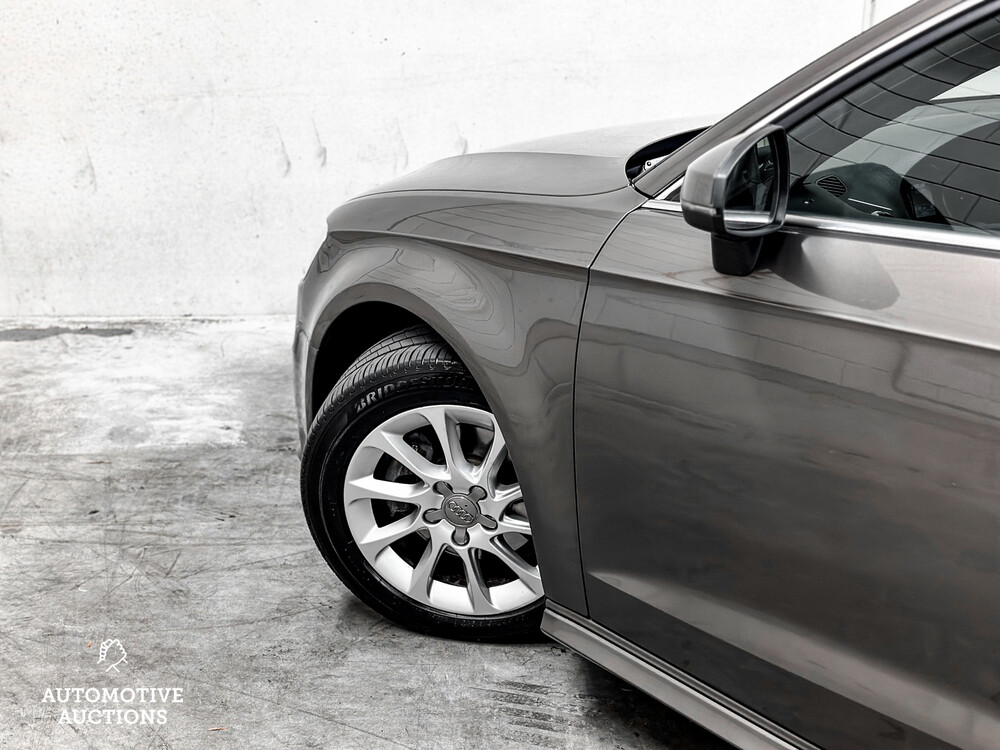 Audi A3 Sportback 1.6 TDI Ultra Edition 110hp 2013 -Orig. GB-, 9-TBL-15