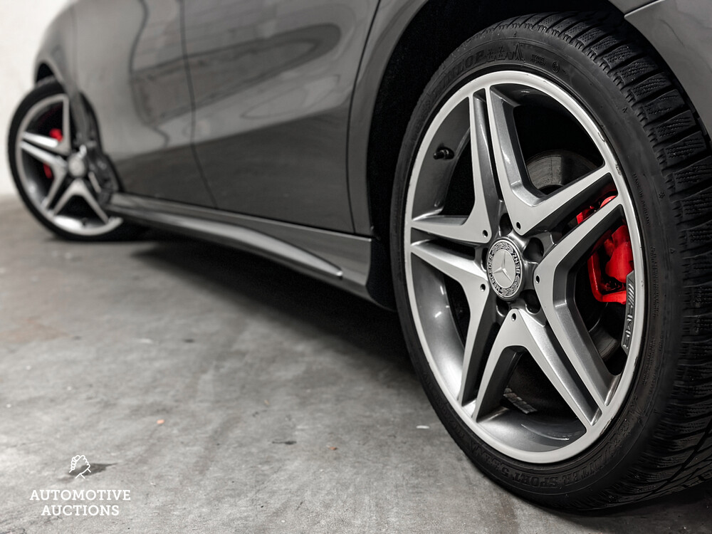 Mercedes-Benz CLA180 AMG CDI Prestige 109PS 2015 CLA Klasse -Orig. NL-, GJ-841-V