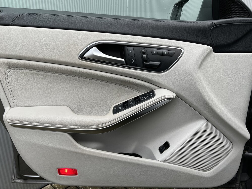 Mercedes-Benz CLA180 AMG CDI Prestige 109PS 2015 CLA Klasse -Orig. NL-, GJ-841-V