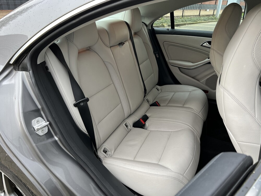 Mercedes-Benz CLA180 AMG CDI Prestige 109PS 2015 CLA Klasse -Orig. NL-, GJ-841-V