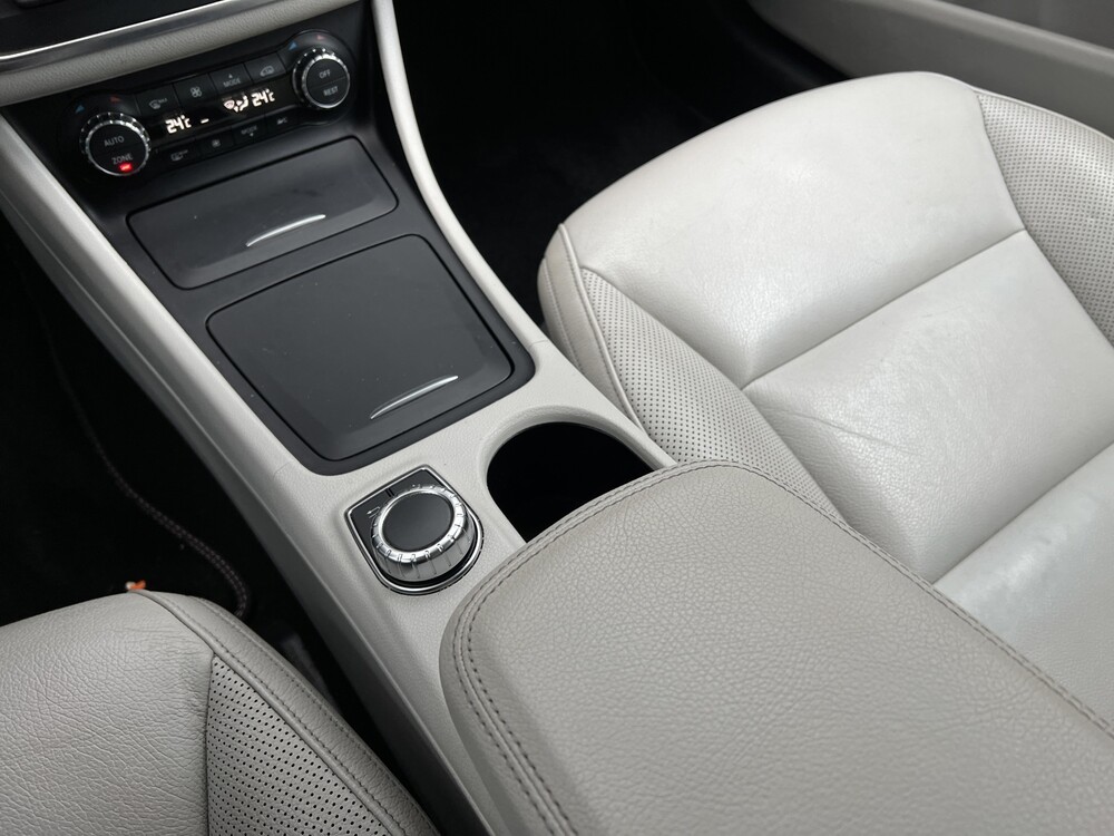 Mercedes-Benz CLA180 AMG CDI Prestige 109PS 2015 CLA Klasse -Orig. NL-, GJ-841-V