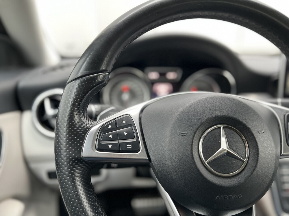 Mercedes-Benz CLA180 AMG CDI Prestige 109PS 2015 CLA Klasse -Orig. NL-, GJ-841-V
