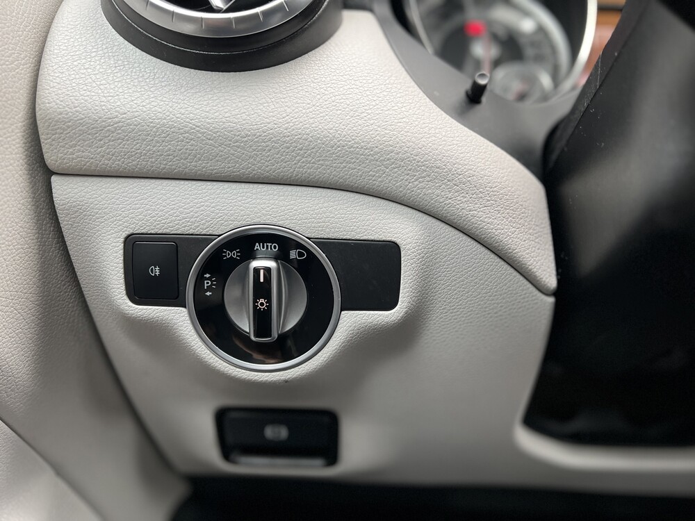 Mercedes-Benz CLA180 AMG CDI Prestige 109PS 2015 CLA Klasse -Orig. NL-, GJ-841-V