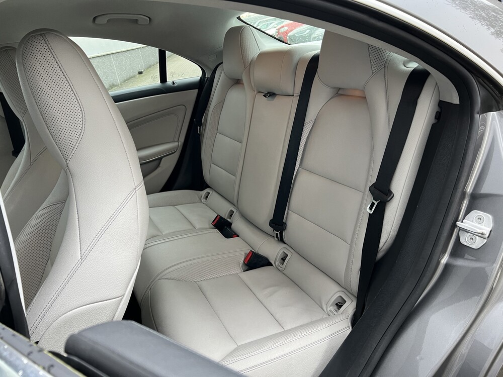 Mercedes-Benz CLA180 AMG CDI Prestige 109PS 2015 CLA Klasse -Orig. NL-, GJ-841-V