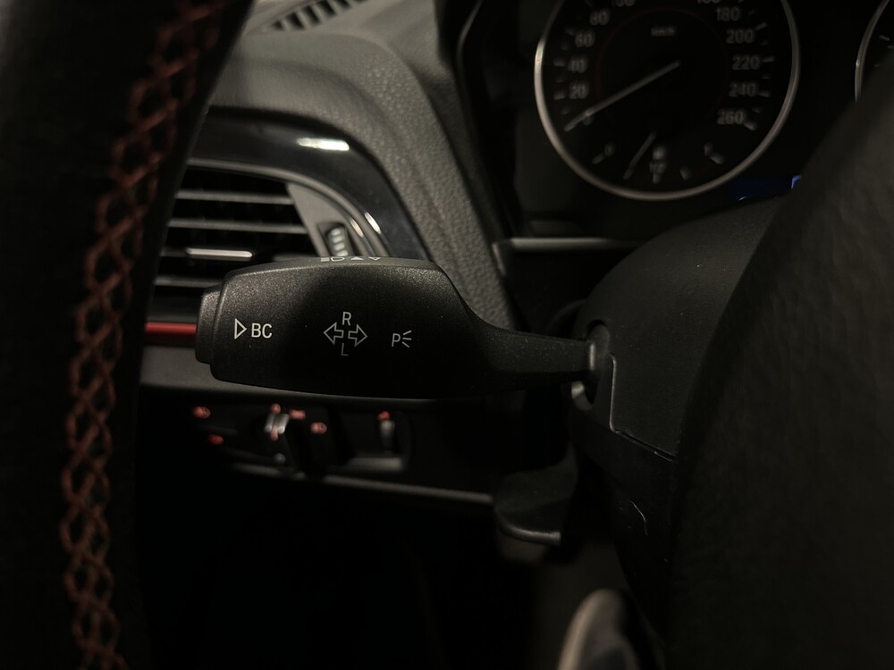 BMW 116i Sport Line Upgrade Edition 136PS 2012 1er -Orig. GB-, 54-XZF-8