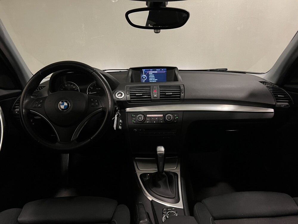 BMW 118i High Executive E87 143PS 2010 1er, PK-620-R