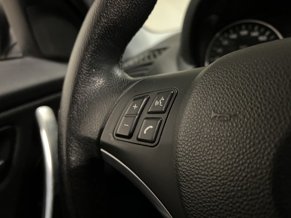 BMW 118i High Executive E87 143PS 2010 1er, PK-620-R