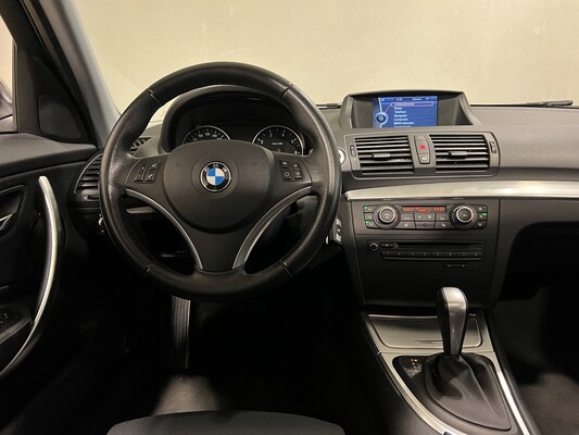 BMW 118i High Executive E87 143pk 2010 1-Serie, PK-620-R