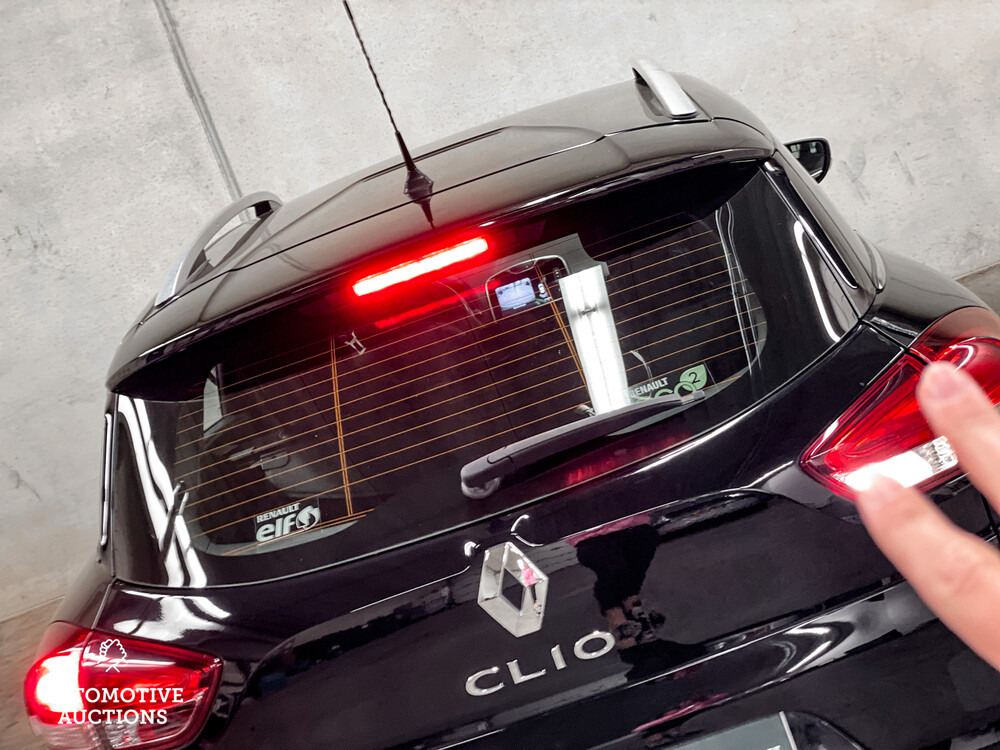 Renault Clio Kombi TCe Dynamique 90PS 2016 -Orig. NL-, JN-484-L