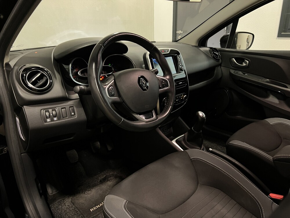 Renault Clio Kombi TCe Dynamique 90PS 2016 -Orig. NL-, JN-484-L