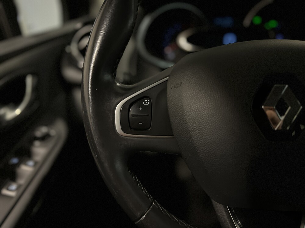 Renault Clio Kombi TCe Dynamique 90PS 2016 -Orig. NL-, JN-484-L