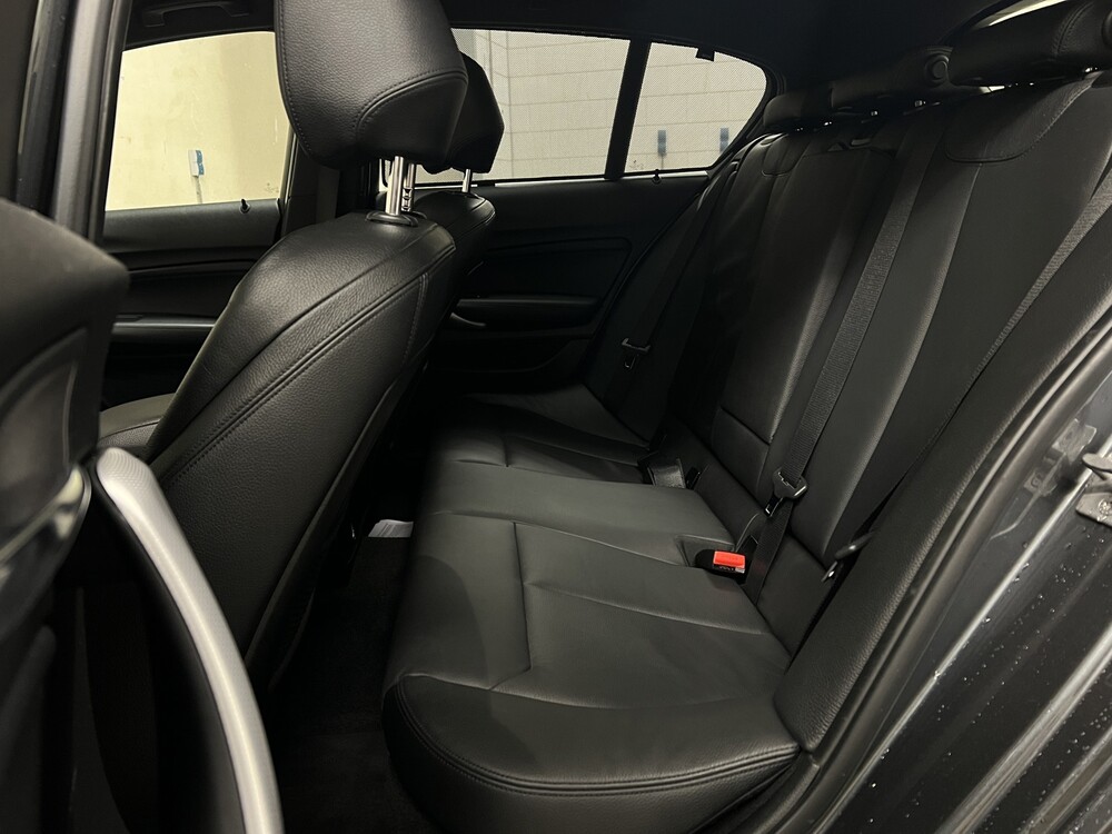 BMW M135i xDrive High Executive F20 320PS 2014 1er -Orig. NL-, 1-TGB-69