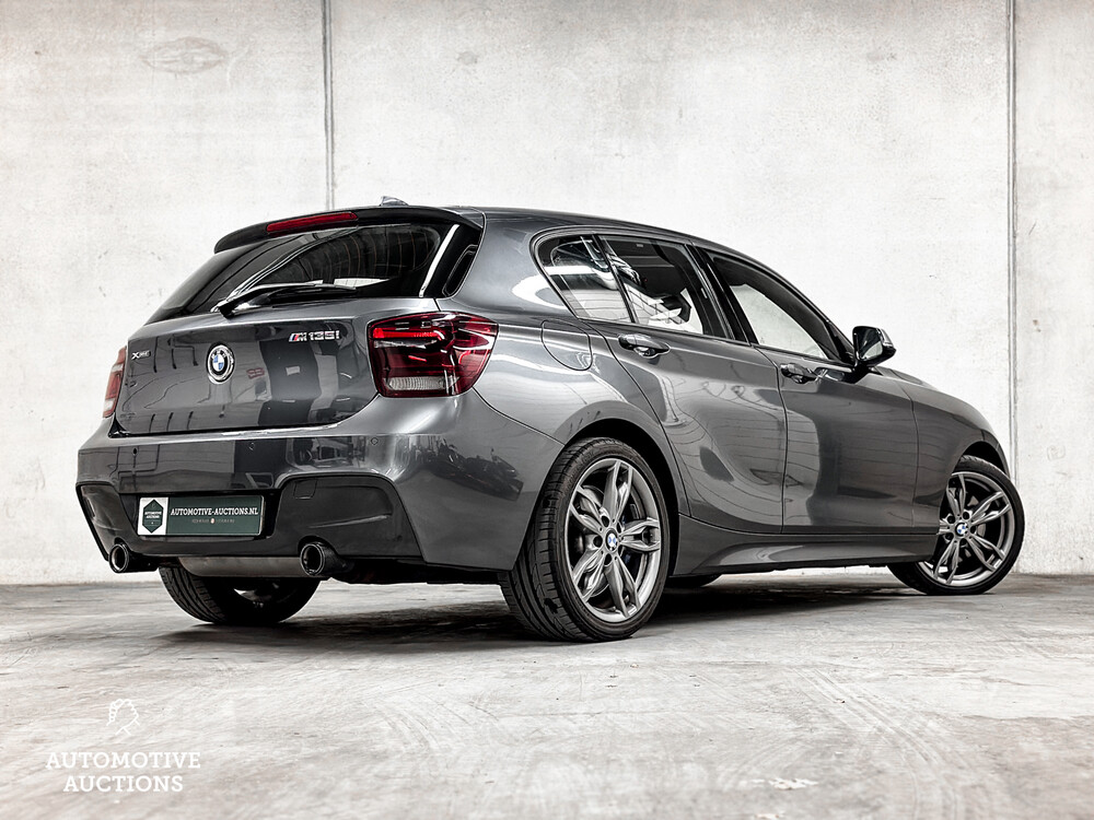 BMW M135i xDrive High Executive F20 320PS 2014 1er -Orig. NL-, 1-TGB-69