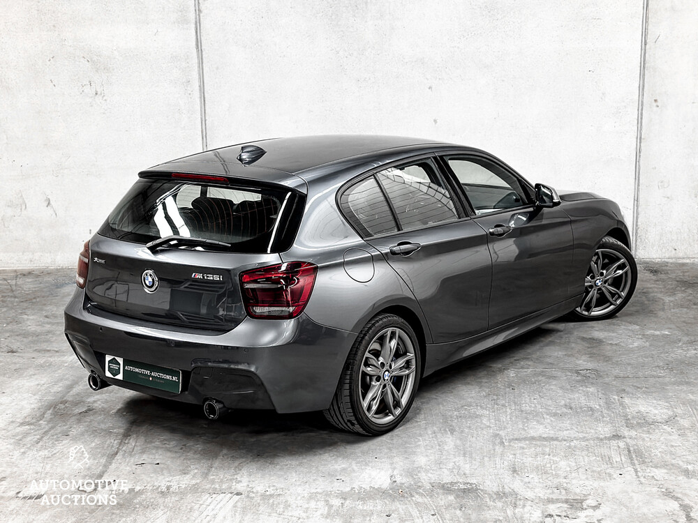 BMW M135i xDrive High Executive F20 320PS 2014 1er -Orig. NL-, 1-TGB-69