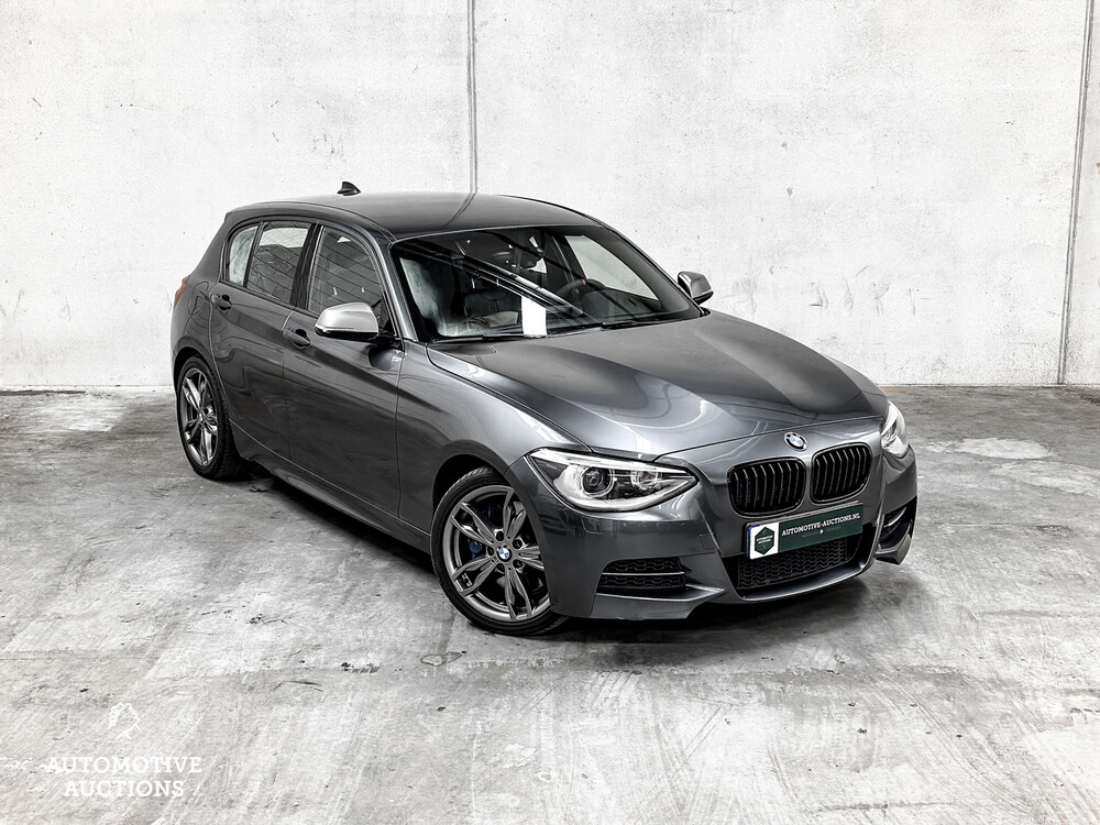 BMW M135i xDrive High Executive F20 320PS 2014 1er -Orig. NL-, 1-TGB-69