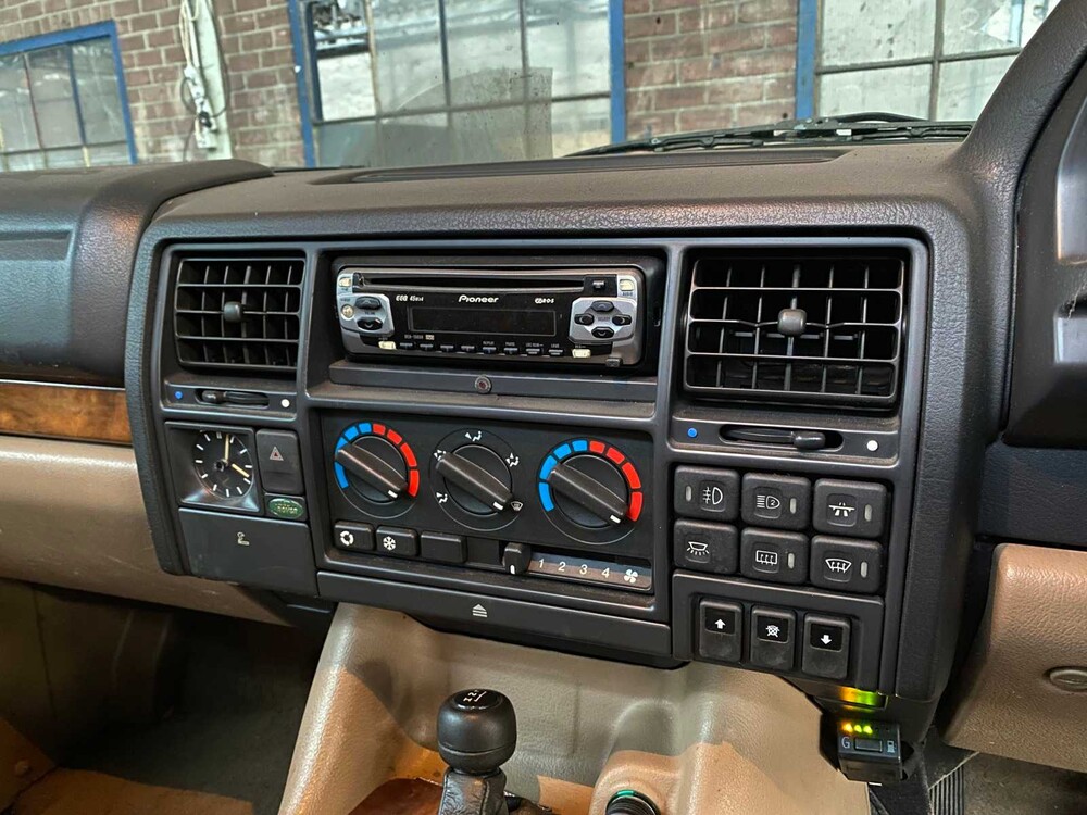 Land Rover Range Rover Classic 3.9 EFI V8 156PS 1981, 60-TL-XH