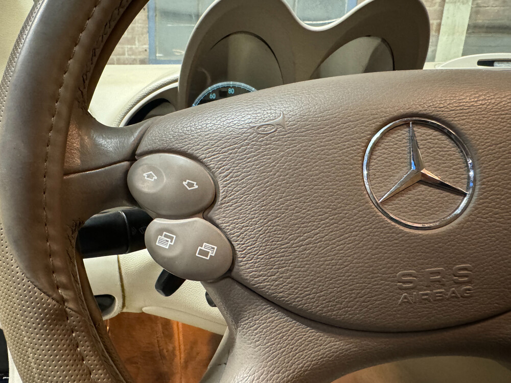 Mercedes-Benz SL500 5.0 V8 306PS 2003 SL-Klasse -Youngtimer-