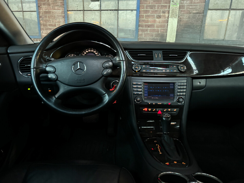 Mercedes-Benz CLS500 AMG 5.0 V8 CLS-Klasse 306PS 2005 -Youngtimer-