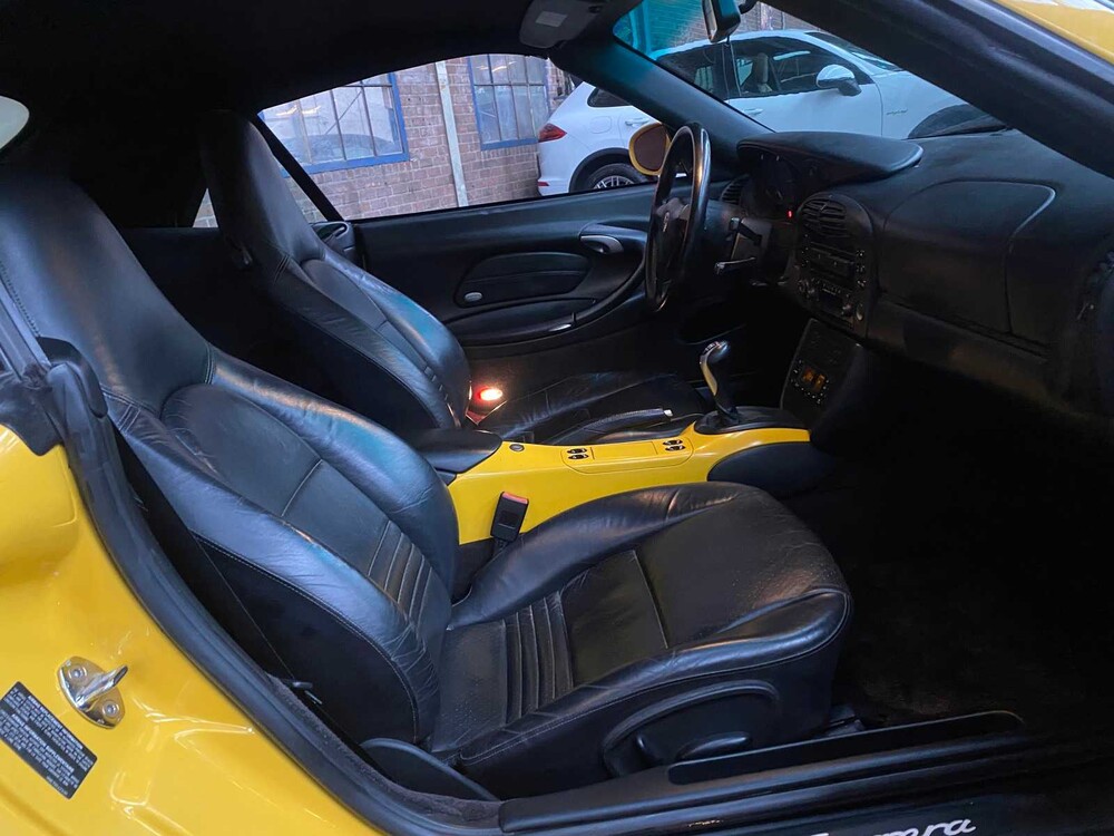 Porsche 911 Carrera 996 3.4 300PS 2001 -Youngtimer-