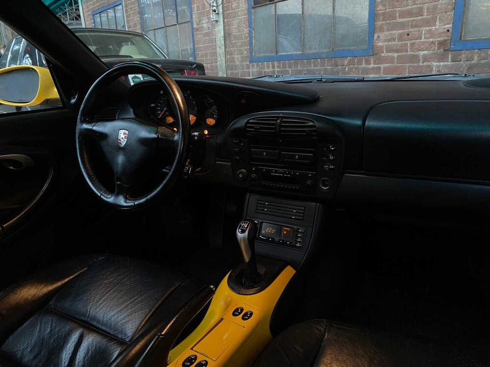 Porsche 911 Carrera 996 3.4 300PS 2001 -Youngtimer-